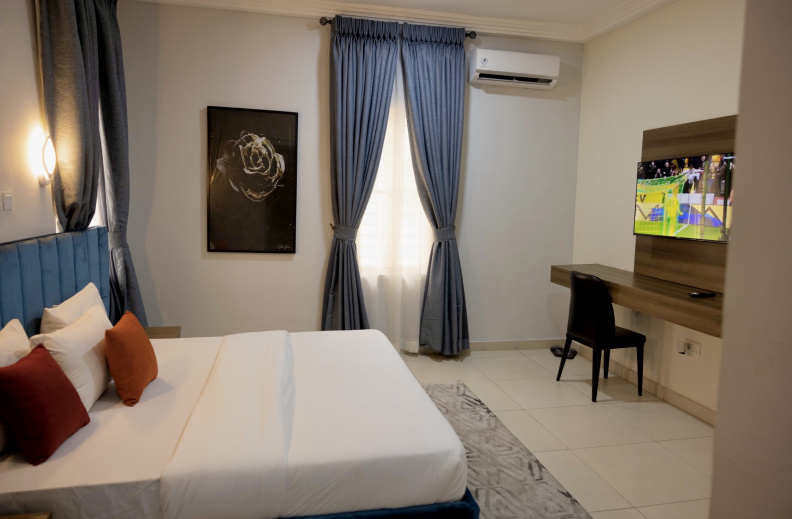 BEDROOM (1)