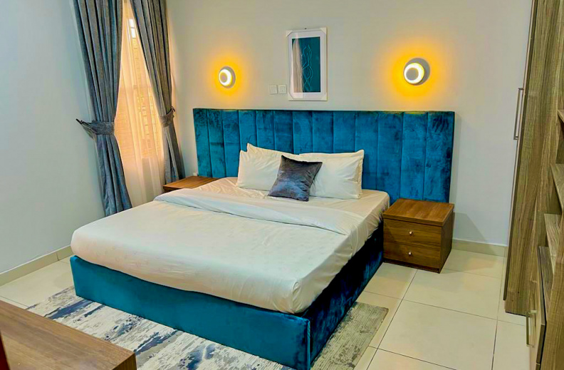 BEDROOM (2)